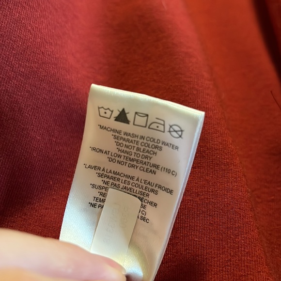 Lolë Sweater Casual Red Dress. Size S. Mesh sleeve detail - Picture 6 of 6